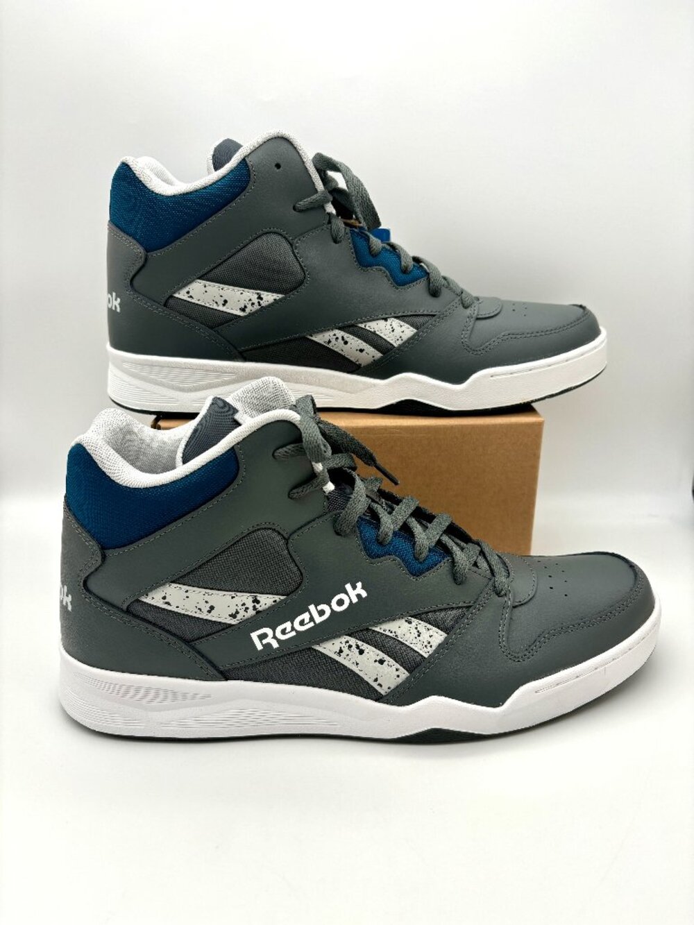 Reebok Men's Unisex Royal BB4500 Hi 2 High Top Basketball Shoes Sneakers NWT